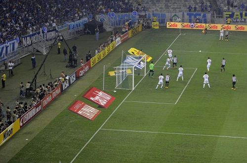 Cruzeiro e Atlético-MH decidiram a Copa do Brasil de 2014, mas Mineirão não encheu (Gualter Naves / Vipcomm)