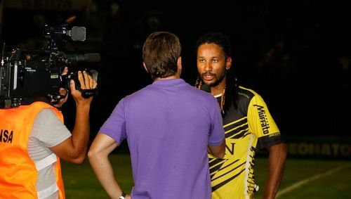 Jorge Preá dá entrevista após o jogo em que marcou pelo FC Cascavel (Foto: Sandra Zama / Divulgação)